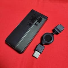 Panasonic p-01h USB充電ケーブルありのサムネイル