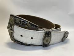 EZ by Zegna イージーバイゼニア 白 クロコ型押し ベルトヴィンテージ EZ by Zegna イージーバイゼニア 白 クロコ型押し ベルトヴィンテージ