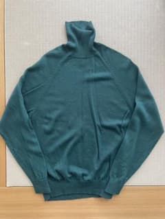 BATONER タートルネックセーター グリーンのサムネイル