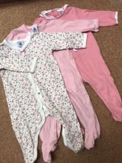 PETIT BATEAU 足付きロンパース 6m 67のサムネイル