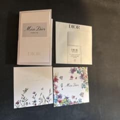 DIOR Miss Dior Parfum サンプルセットのサムネイル