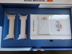 상자가있는 Red Bull Everyday Heroes 노트북 스마트폰 스탠드