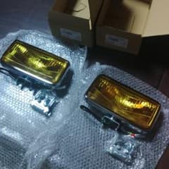 キャラバン E24 赤/クリア テールランプ外品、バルブ付【新品