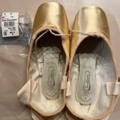 フリード トウシューズ クレフマーク（ト音記号） 5x - メルカリ