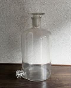 35cm】古いガラス瓶 薬瓶 蓋付き ヴィンテージ 昭和レトロ - メルカリ