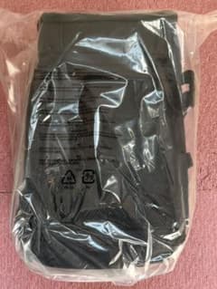 Amazonベーシック カメラ用 スリングバッグ 一眼レフ用 7.7L ブラックのサムネイル