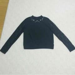 かぴばら様専用☆ビジュー付きトップスのサムネイル