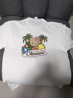 日焼けキティTシャツ　沖縄限定　サンリオ　ご当地キティのサムネイル