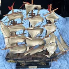 m43759310153_1.jpg?1726283221