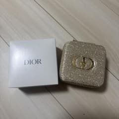 Dior ゴールドラメ ポーチ 箱付き ジュエリーケース ノベルティ - メルカリ