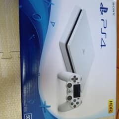 プレイステーション4 白500GBのサムネイル