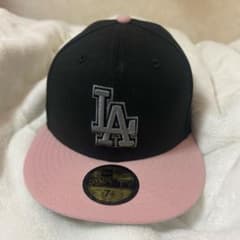 ドジャース ニューエラ 7 1/4 59fifty ブラック ピンクのサムネイル