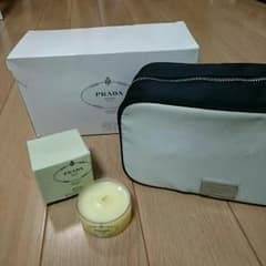 プラダ  アロマキャンドル & ポーチ  未使用のサムネイル