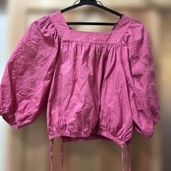 ViS 半袖ブラウス ピンク 刺繍 パフスリーブのサムネイル