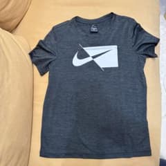 Nike Dri-FIT Tシャツ L（150〜160）2枚セットのサムネイル