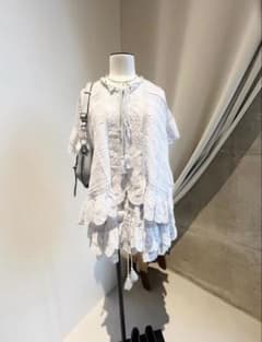 【美品】ISABEL MARANT POLLY トップスのサムネイル