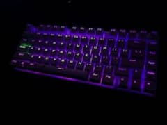 【E元素】光り方20種類！ゲーミングキーボード(茶軸)のサムネイル