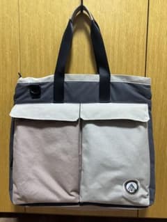KITH ヘルメットバッグ美品 アメリカ店舗購入品 - メルカリ