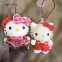 ハローキティ ぬいぐるみ マスコット 2点セットのサムネイル