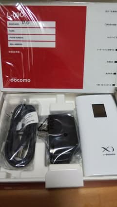 ドコモ xi対応  モバイルルーターL-09Cホワイトのサムネイル