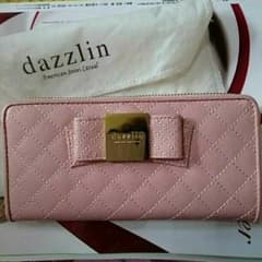りか様専用☆６日までお取り置きdazzlin' ラウンド長財布のサムネイル