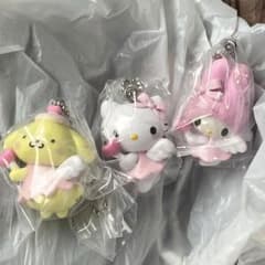 夢見るエンジェルスイング サンリオ ガチャガチャのサムネイル