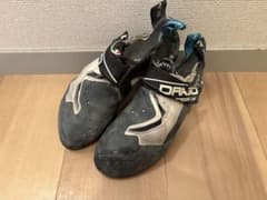 SCARPA ドラゴLV