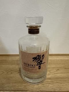 サントリー響ウイスキー 700ml 空き瓶（未洗浄） - メルカリ
