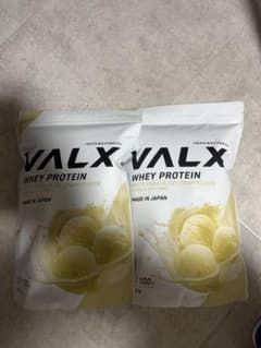 VALX ホエイプロテイン とろけるバニラアイス風味 840g 1袋のサムネイル
