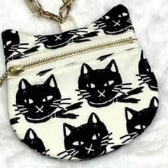 N26】ネコ型ポーチ 小銭入れ カード入れ 猫型 キーケース ハンドメイド