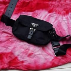 PRADA プラダ ウエストポーチのサムネイル