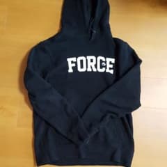 【週末限定価格】NIKE AIRFORCEパーカーのサムネイル