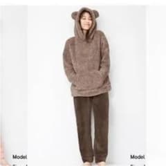 くま クマ もこもこ　パジャマ　GU ルームウェアのサムネイル