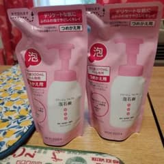 コラージュフルフル 詰め替え用 2袋のサムネイル