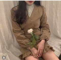 berin  カワサキリナ  チェックワンピースのサムネイル