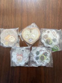 ちいかわ　きゃらシャカ⭐︎チャームグミ　5個のサムネイル