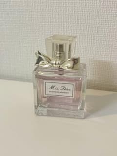 値下げOK★Dior ミスディオール ブルーミングブーケ オードゥトワレ50mLのサムネイル