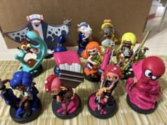 Splatoon amiibo 10-figure set. Price negotiable.