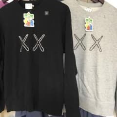 ユニクロ×セサミストリート×カウズ スウェットのサムネイル