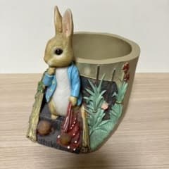 ピーターラビット 陶器鉢カバー - メルカリ