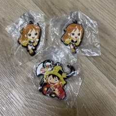ONE PIECE ラバーキーホルダー ナミ ルフィの点セットのサムネイル