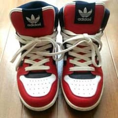 adidas☆スニーカーのサムネイル