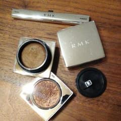 RMK　インジーニアス　クリーム&パウダーアイズ　05　アイシャドウのサムネイル