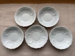 骨董 白磁 陽刻 小皿 5枚セット 骨董 白磁 陽刻 小皿 5枚セット | Mercari