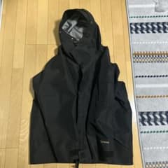 Marmot GORE-TEX ブラックマウンテンパーカー　ビームスのサムネイル