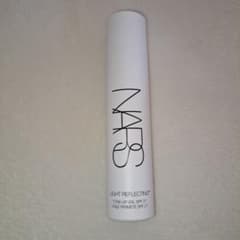 NARS＊ライトリフレクティング　トーンアップヴェールのサムネイル