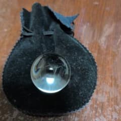 さ*き様 天然水晶玉　水晶株32ｍｍ　シンプル　天然石 クリスタル　袋付き Eのサムネイル