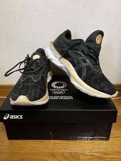 asics 東京2020 ランニングシューズのサムネイル