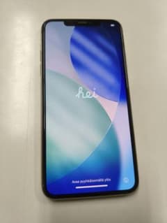 Apple iPhone 11pro max シルバー 本体のみのサムネイル