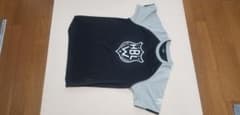 umbro 黒/グレー ラグラン袖Tシャツのサムネイル